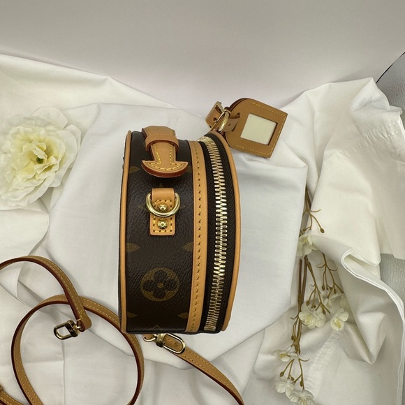 Louis Vuitton Boite chapeau small bag with strap - Picture 4 of 12